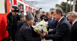 ATATÜRK’ÜN MERSİN’E GELİŞİNİN 100. YIL DÖNÜMÜ TÖRENLE ANILDI