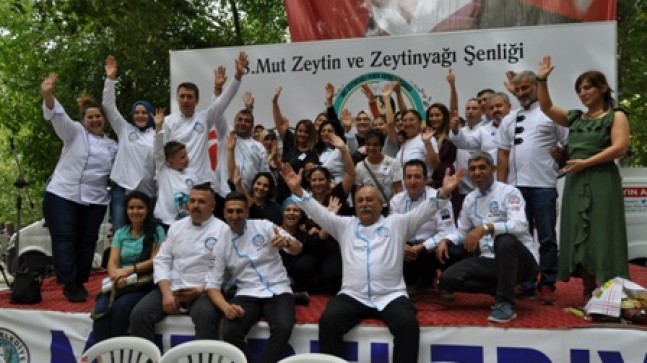 Mut’ta Zeytinyağlı Yemek Yarışması