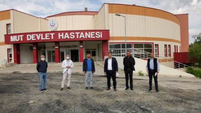 Hastaneye Sıcak Asfalt