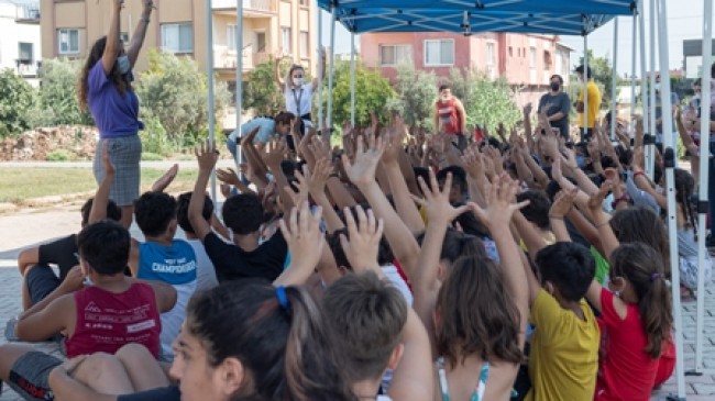 ÇOCUKLARIN PROJESİ: “BİR TUTAM MUTLULUK”