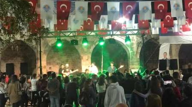 Taşhan’da Rock Konseri