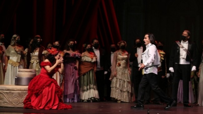 “La Traviata” Rejili Konser Seyircisini Bekliyor