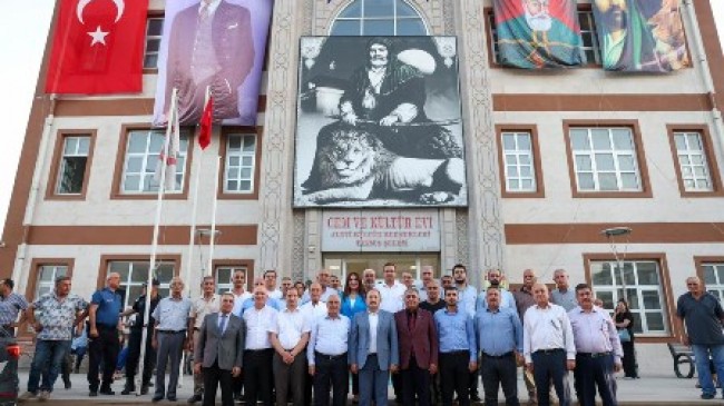 TARSUS CEMEVİ’NDE AŞURE LOKMA İKRAMI