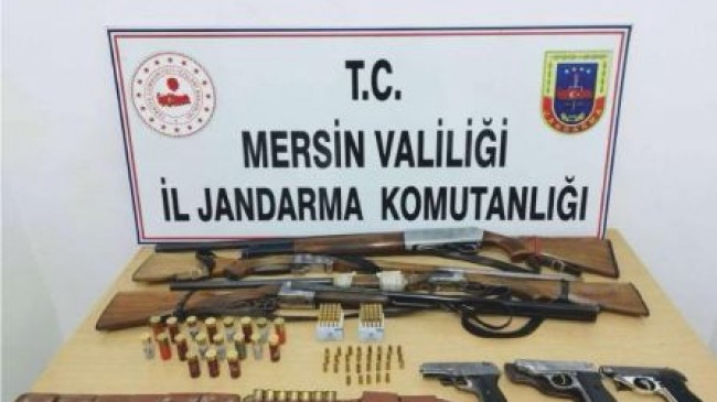 JANDARMADAN MUT’TA SİLAH KAÇAKÇIĞI OPERASYONU