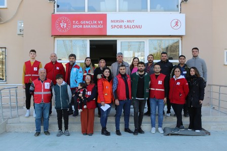 mutta depremzedelere yardimlar