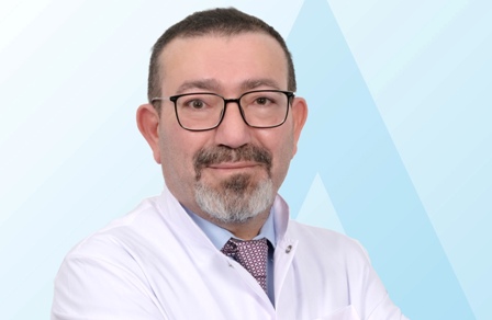 Do__._Dr._Sinan_K__r__m