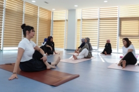 BÜYÜKŞEHİR MEME KANSERİ FARKINDALIĞINA DİKKAT ÇEKTİ (4)